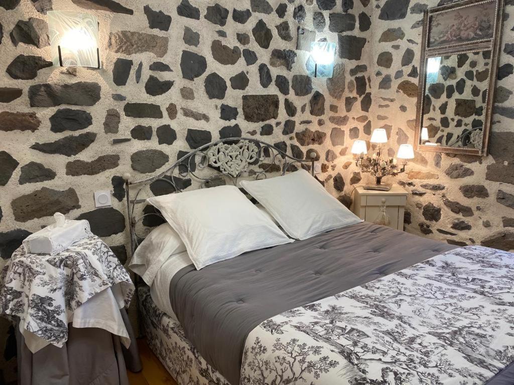 L'Escale De Camille Otel Murat  Dış mekan fotoğraf