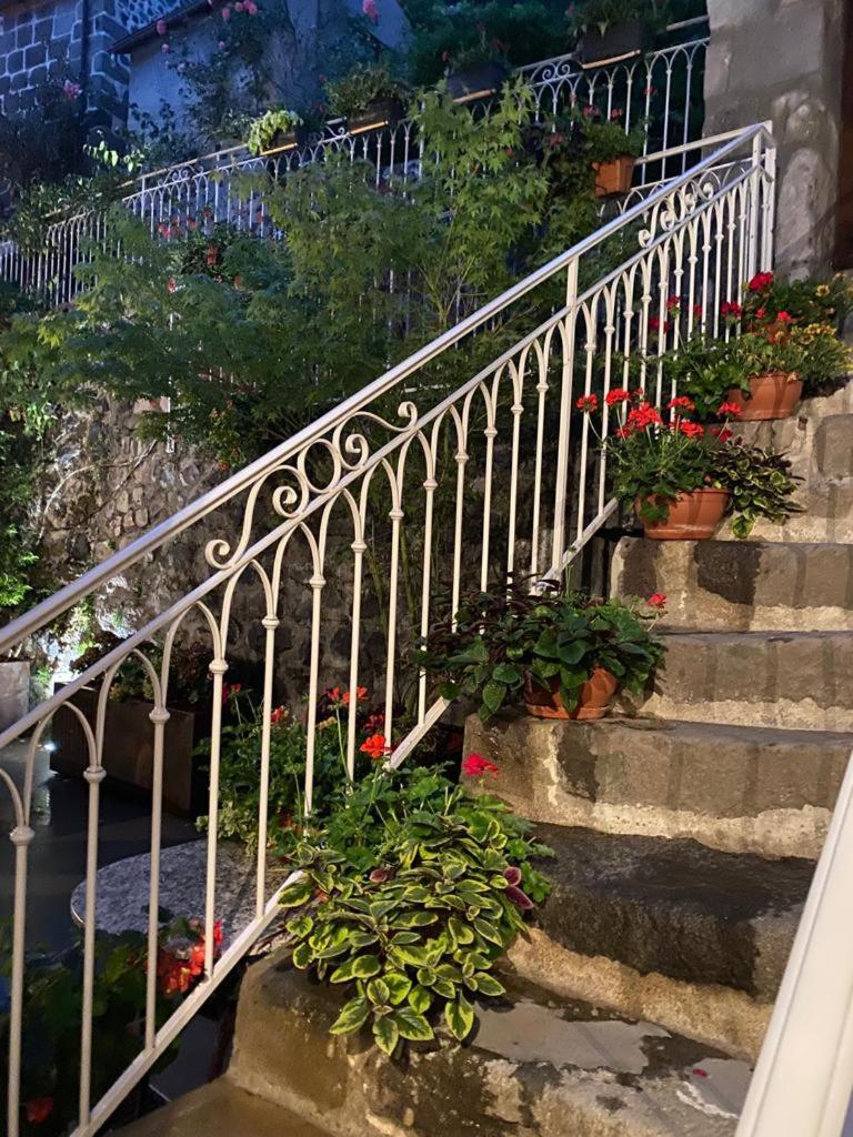 L'Escale De Camille Otel Murat  Dış mekan fotoğraf